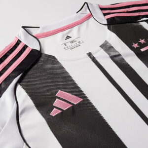 YILDIZ #10 Juventus Home Soccer Jersey 2025/26